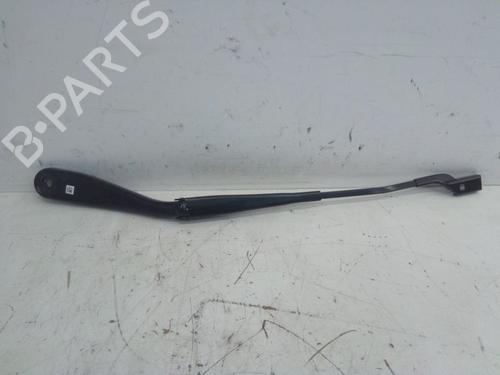 front-windshield-wiper-arm-bmw-x5-g05-f95-2018-37139191 main image