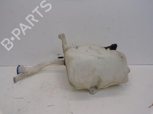 Used Front windshield wiper arm VOLVO V50 (545) 2.4 (170 hp) 25224399