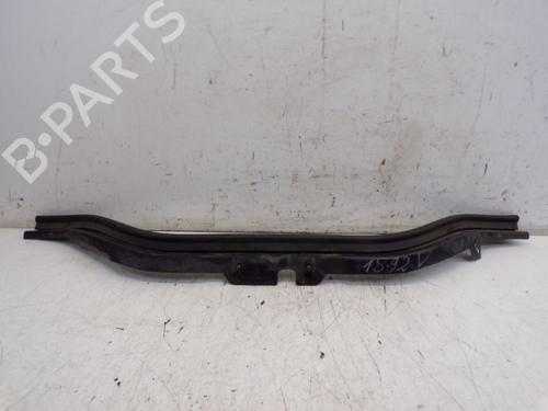 Crossmember JEEP GRAND CHEROKEE III (WH, WK) 4.7 V8 4x4 BP25224363C162