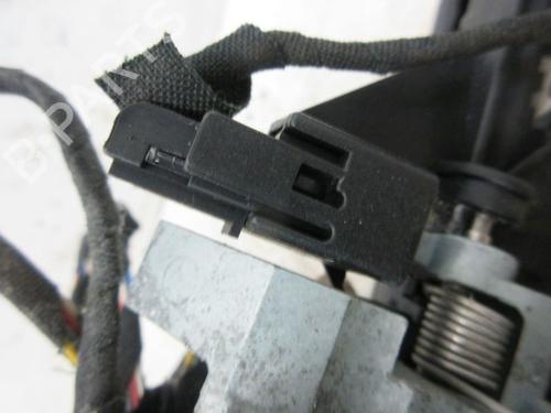 Front right exterior door handle MERCEDES-BENZ S-CLASS (W220) S 320 CDI (220.026, 220.126) | BP21080974C129 