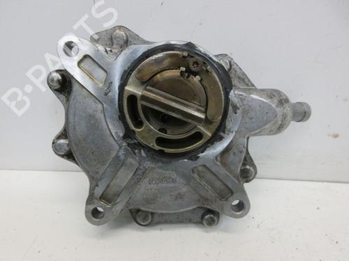 Used Vacuum pump BMW 3 Touring (E91) 318 i (129 hp) 22603897