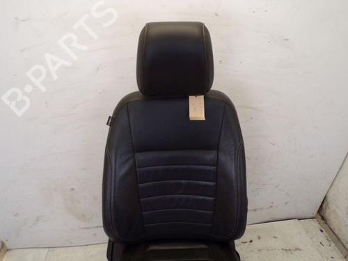 Right front seat FORD KUGA II (DM2) 1.6 EcoBoost 4x4 | BP37122966C16 - Image 2
