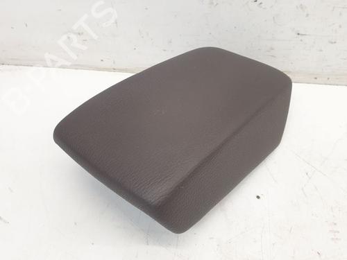 Used Armrest / Center console Armrest / Center console OPEL ASTRA J Sports Tourer (P10) 2.0 CDTI (35) (160 hp) 34138299 34138299