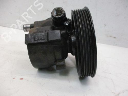Used Steering pump DACIA SANDERO 1.6 (BS0D, BS0B, BS0F, BS0H) (87 hp) 18800818