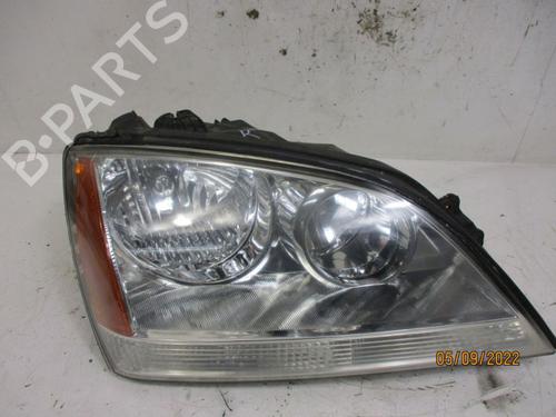 Used Right headlight KIA SORENTO I (JC) 3.5 V6 4WD (194 hp) 18797101