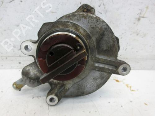 Used Vacuum pump BMW 7 (E65, E66, E67) 745 i, Li (333 hp) 19293673