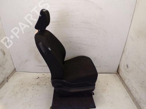 Right front seat TOYOTA YARIS (_P9_) 1.4 D-4D (NLP90_, NLP90R) | BP29092135C16 