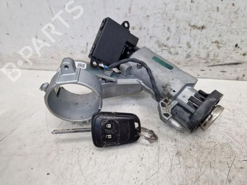 Ratlås/Tændingslås OPEL ASTRA J Sports Tourer (P10) 1.4 Turbo (35) (120 hp) 28085609