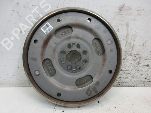 flywheel-nissan-navara-np300-pickup-d23-d23t-2014-38505948 main image