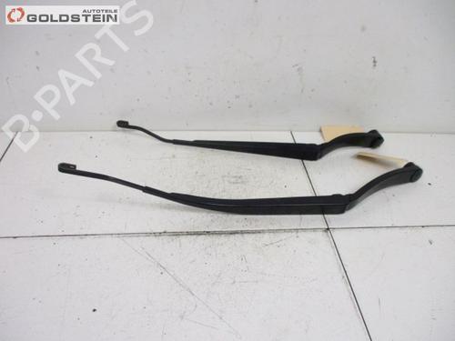front-windshield-wiper-arm-kia-sorento-ii-xm-2009-2010-2011-2012-2013-2014-2015-2016-40163555 main image