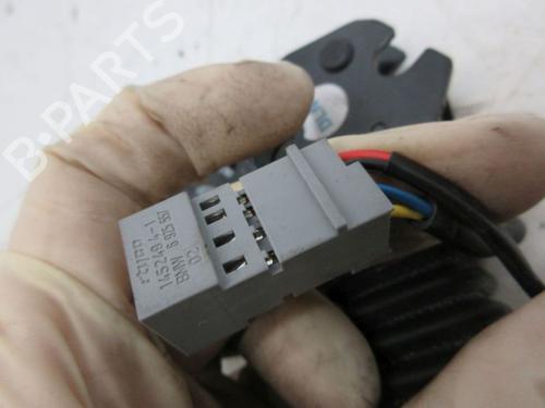 Seat buckle BMW 1 (E87) 116 d | BP29092411I32