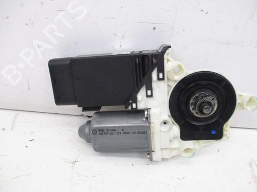 Moteur de lève-vitre avant droit VW NEW BEETLE (9C1, 1C1) 1.6 | BP18806659E20 