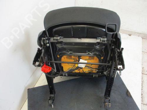 Right front seat MERCEDES-BENZ A-CLASS (W169) A 160 CDI (169.006, 169.306) | BP18800773C16 