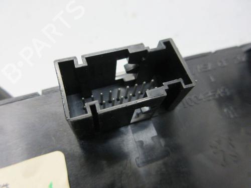 Switch PEUGEOT 5008 (0U_, 0E_) 2.0 HDi 136 / BlueHDi 136 | BP29098764I30 