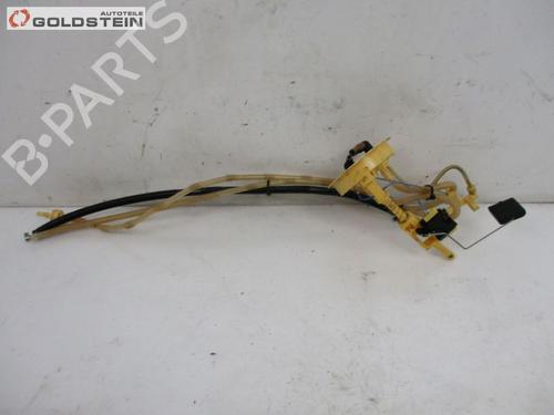 Used Fuel pump BMW 1 (E87) 118 d (143 hp) 18754406