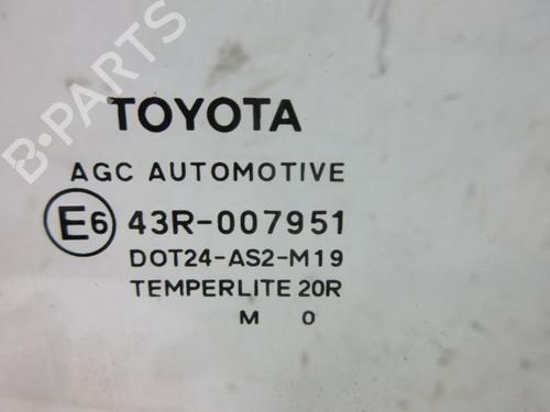 Front right quarter glass TOYOTA YARIS (_P9_) 1.4 D-4D (NLP90_, NLP90R) | BP29092207C112 