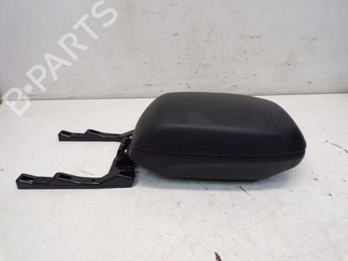 Armrest / Center console HYUNDAI i30 (GD) 1.4 | BP38028339I20 - Image 3