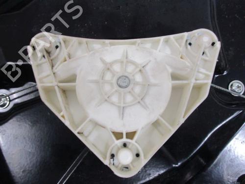 Rear right window mechanism LAND ROVER DISCOVERY III (L319) 2.7 TD 4x4 | BP18795827C25 