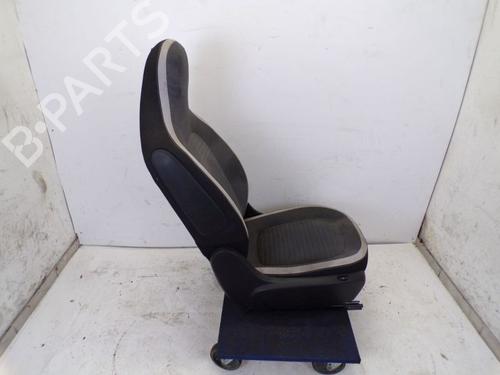 Right front seat RENAULT TWINGO III (BCM_, BCA_) 1.0 SCe 70 | BP37117386C16 - Image 5