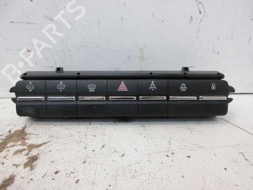 Used Switch PEUGEOT 5008 (0U_, 0E_) 2.0 HDi (163 hp) 19299659