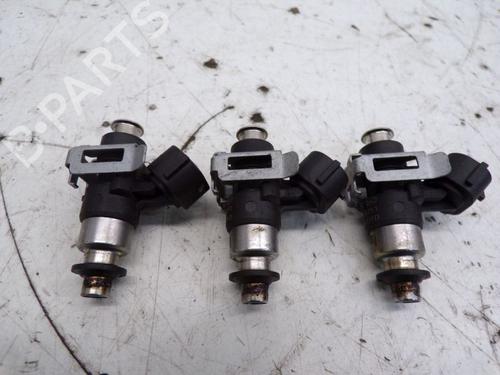 Used Injector Injector VW UP! (121, 122, BL1, BL2, BL3, 123) 1.0 (75 hp) 29096570 29096570