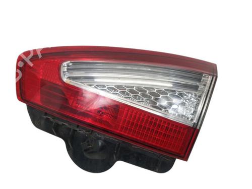 Used Right tailgate light Right tailgate light FORD MONDEO IV Turnier (BA7) 1.6 TDCi (115 hp) 33276354 33276354