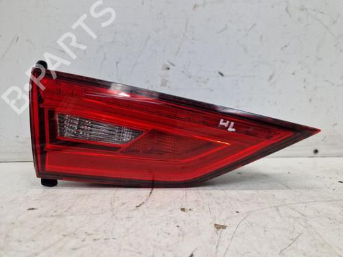 Feu de coffre gauche AUDI A3 Limousine (8VS, 8VM) 2.0 TFSI (220 hp) 31952984