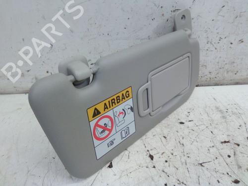 Used Right sun visor Right sun visor 37136929 37136929