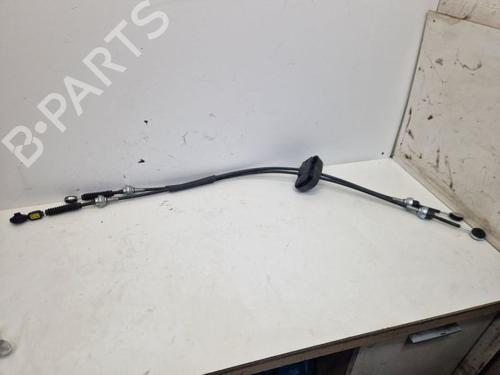 Câble OPEL VIVARO A Bus (X83) 1.9 DTI (F7, J7, A07) (101 hp) 32101122