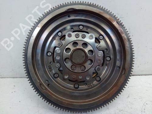 Volante do motor VW TIGUAN (AD1, AX1) 2.0 TSI 4motion (220 hp) 31703232