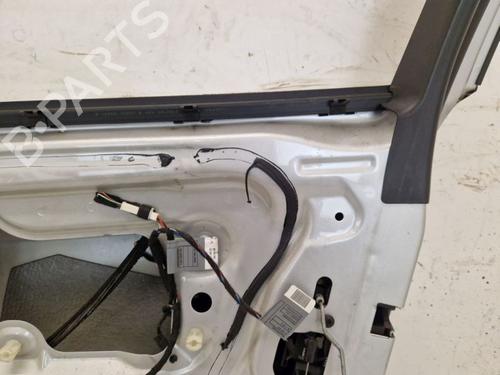 Right front door BMW 3 (E90) 335 i | BP29171310C3 