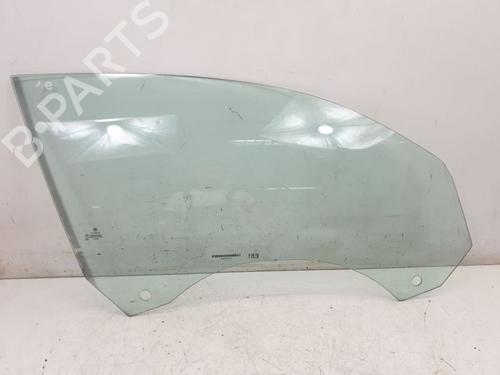 front-right-quarter-glass-bmw-1-e81-2006-2007-2008-2009-2010-2011-2012-36655780 main image