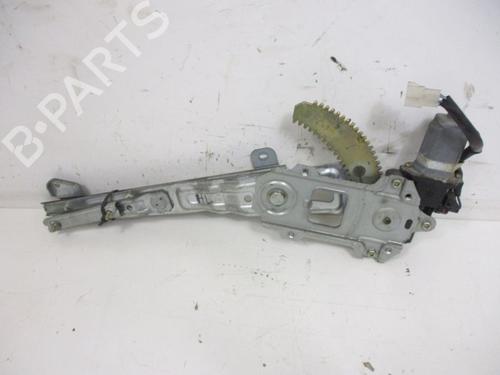 Portierruitmotor linksachter SUBARU IMPREZA Estate (GF) 2.0 i AWD (GF8) (116 hp) 18794174