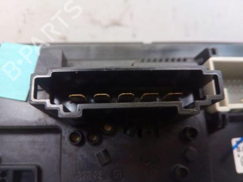 Airco bedieningspaneel VW CADDY III MPV (2KB, 2KJ, 2CB, 2CJ) 1.2 TSI | BP30084988I5