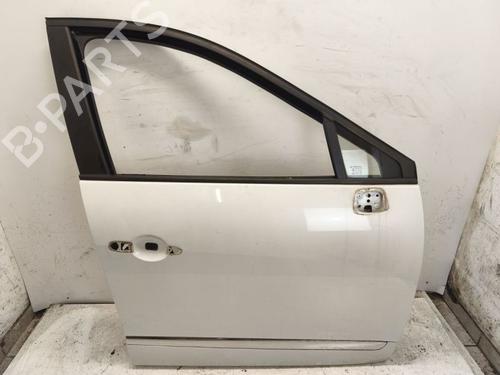 Used Right front door Right front door RENAULT SCÉNIC III (JZ0/1_) 1.2 TCe (JZ16) (132 hp) 39742570 39742570