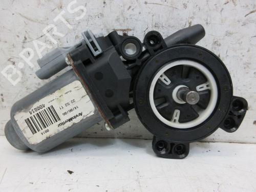 Used Right front window motor PEUGEOT 1007 (KM_) 1.4 (75 hp) 19290069