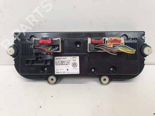 Climate control VW PASSAT B7 Variant (365) 2.0 TDI | BP32159213I5