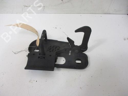 hood-lock-vw-touran-1t1-1t2-16-fsi-1t0823480a-2003-2004-2005-2006-2007-2008-2009-2010-18798567 main image