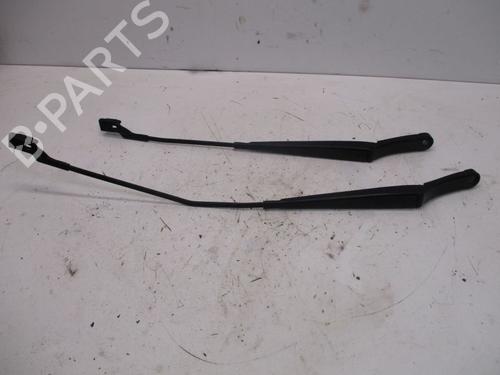 Used Front windshield wiper arm Front windshield wiper arm 37119115 37119115