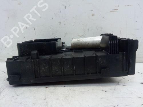 Fuse box VW CADDY III MPV (2KB, 2KJ, 2CB, 2CJ) 1.2 TSI | BP30084987E1