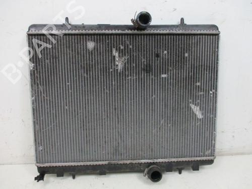 Used Water radiator Water radiator 38026264 38026264