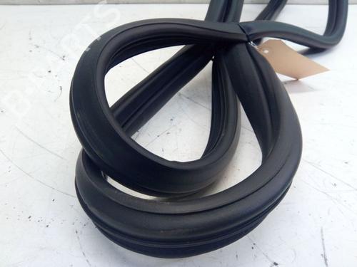 Gummiliste HONDA HR-V (RU) 1.5 (RU1) | BP38506414C142 - Image 3