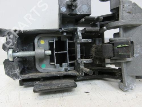 Rear left exterior door handle FORD KUGA I 2.0 TDCi | BP29088065C130
