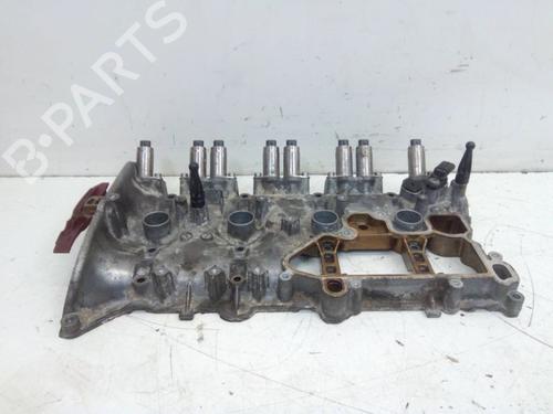 Used Valve cover AUDI A3 Limousine (8VS, 8VM) 2.0 TFSI (220 hp) 30707260