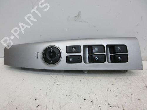 switch-hyundai-santa-fe-ii-cm-2005-2006-2007-2008-2009-2010-2011-2012-2013-2014-2015-38027547 main image
