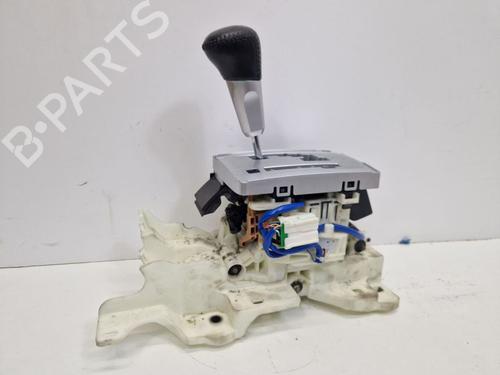 Used Shift knob MITSUBISHI LANCER VIII (CY_A, CZ_A) 1.8 (CY3A, CY6A) (143 hp) 31701986