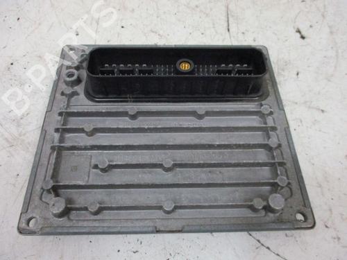 Used Engine control unit (ECU) VOLVO C30 (533) 1.6 (100 hp) 18791369