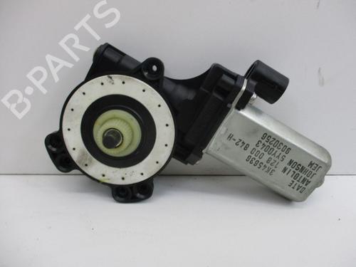 Used Right front window motor DACIA SANDERO 1.6 (BS0D, BS0B, BS0F, BS0H) (87 hp) 18800785