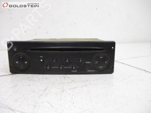 Used Radio RENAULT TRAFIC II Van (FL) 1.9 dCi 100 (FL0C) (101 hp) 18788846