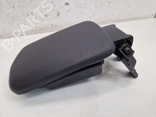 armrest-center-console-volvo-v50-545-2003-2004-2005-2006-2007-2008-2009-2010-2011-2012-36843265 main image